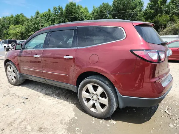 1GNKRJKD9HJ218570 2017 CHEVROLET TRAVERSE - Image 2
