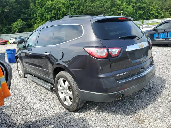 1GNKRJKDXHJ258107 2017 CHEVROLET TRAVERSE - Image 2