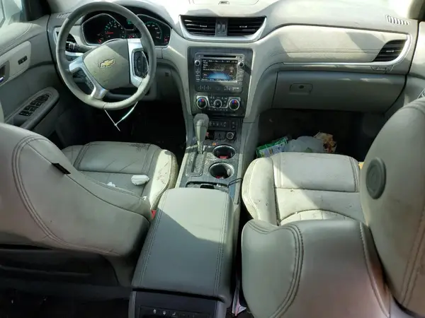 1GNKRJKDXHJ266059 2017 CHEVROLET TRAVERSE - Image 8