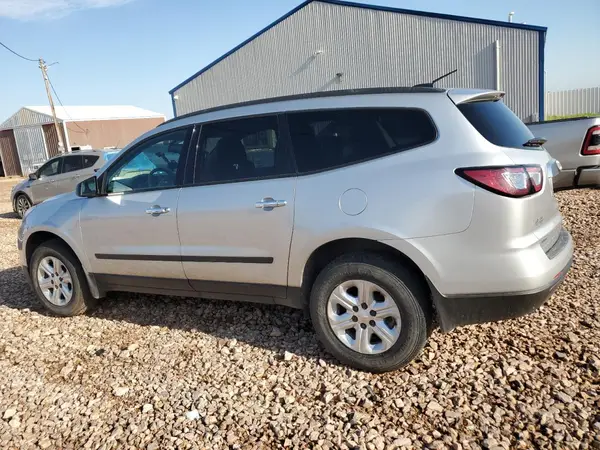 1GNKVFED1GJ310663 2016 CHEVROLET TRAVERSE - Image 2