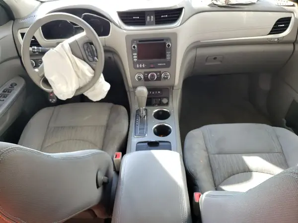 1GNKVFED1HJ183429 2017 CHEVROLET TRAVERSE - Image 8