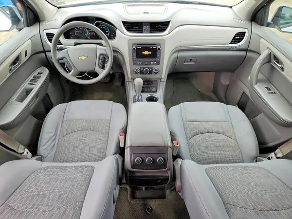 1GNKVFED1HJ257996 2017 CHEVROLET TRAVERSE - Image 8