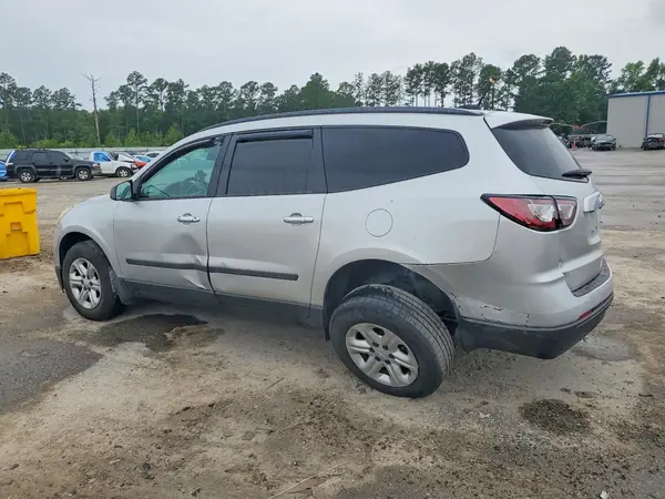 1GNKVFED2GJ182417 2016 CHEVROLET TRAVERSE - Image 2