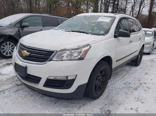 1GNKVFED3GJ103921 2016 CHEVROLET TRAVERSE - Image 2
