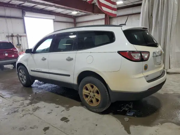 1GNKVFED3GJ107693 2016 CHEVROLET TRAVERSE - Image 2