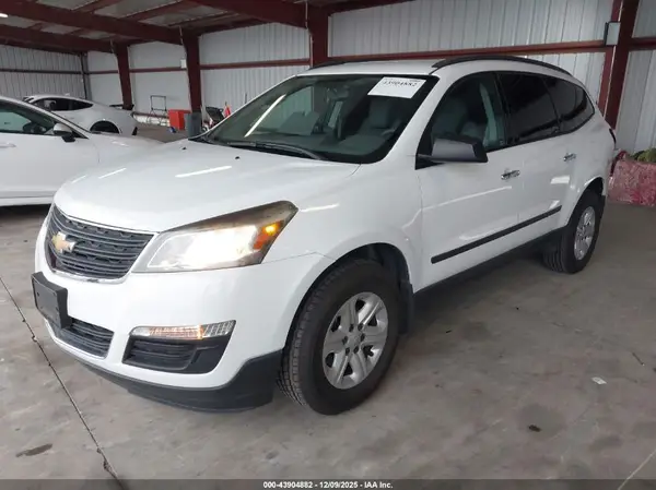 1GNKVFED3GJ151421 2016 CHEVROLET TRAVERSE - Image 2
