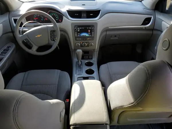 1GNKVFED3HJ183416 2017 CHEVROLET TRAVERSE - Image 8