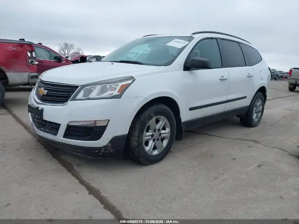 1GNKVFED4GJ209357 2016 CHEVROLET TRAVERSE - Image 2