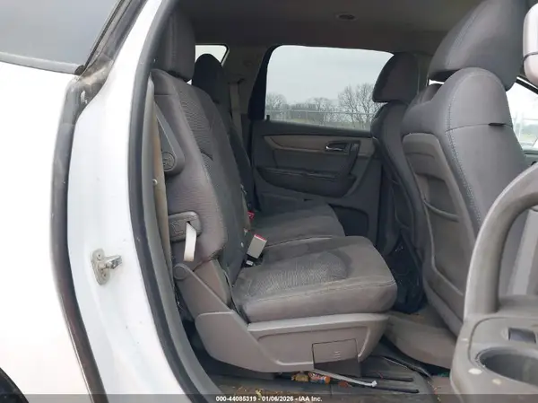 1GNKVFED4GJ209357 2016 CHEVROLET TRAVERSE - Image 8
