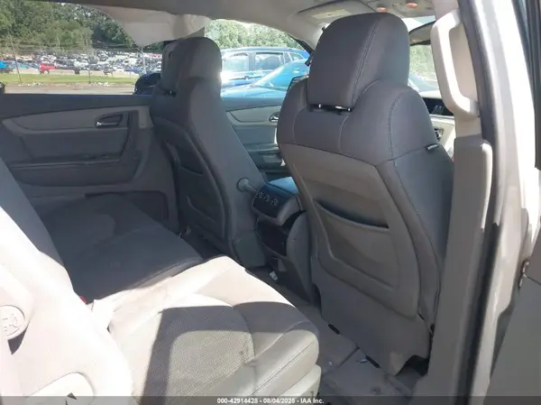 1GNKVFED4GJ290439 2016 CHEVROLET TRAVERSE - Image 8