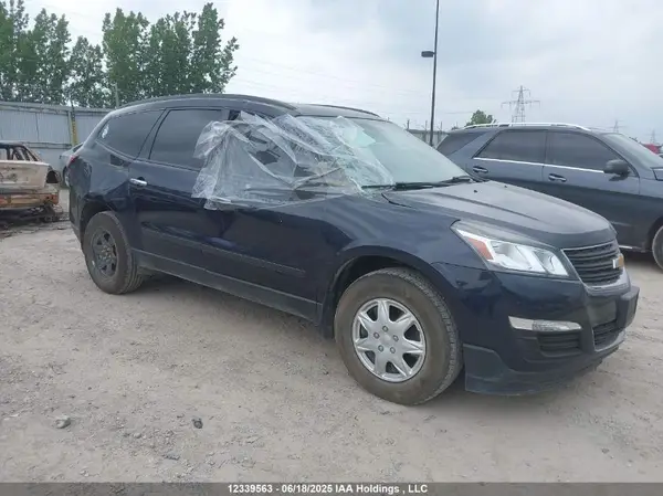 1GNKVFED4HJ212373 2017 CHEVROLET TRAVERSE - Image 1