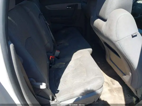 1GNKVFED4HJ218836 2017 CHEVROLET TRAVERSE - Image 8