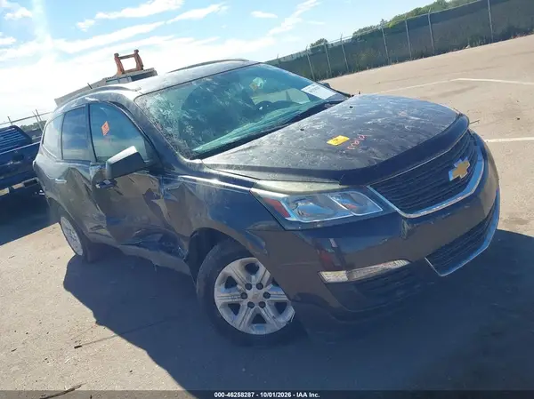 1GNKVFED4HJ267440 2017 CHEVROLET TRAVERSE - Image 1