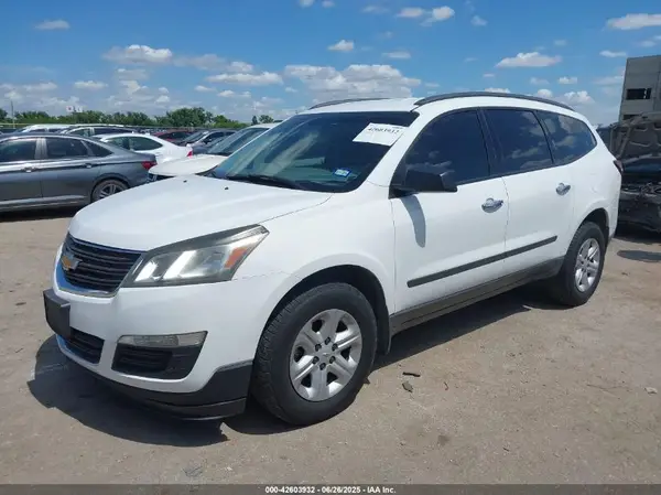 1GNKVFED5GJ112281 2016 CHEVROLET TRAVERSE - Image 2