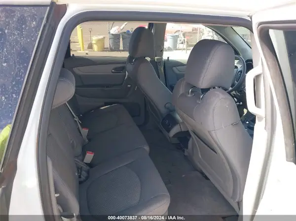 1GNKVFED5GJ278056 2016 CHEVROLET TRAVERSE - Image 8