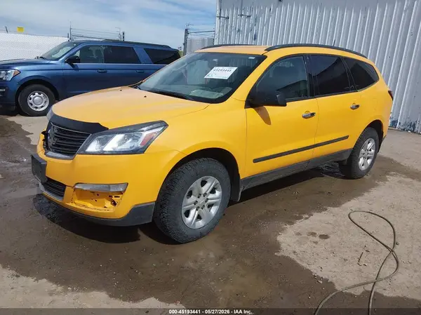 1GNKVFED5GJ320046 2016 CHEVROLET TRAVERSE - Image 2