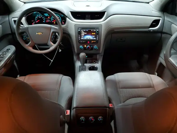 1GNKVFED5HJ217792 2017 CHEVROLET TRAVERSE - Image 8