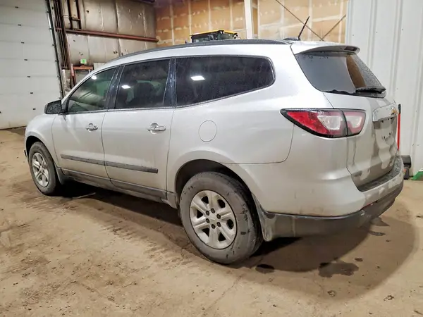 1GNKVFED6GJ210963 2016 CHEVROLET TRAVERSE - Image 2