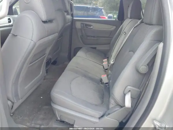 1GNKVFED6HJ352344 2017 CHEVROLET TRAVERSE - Image 8