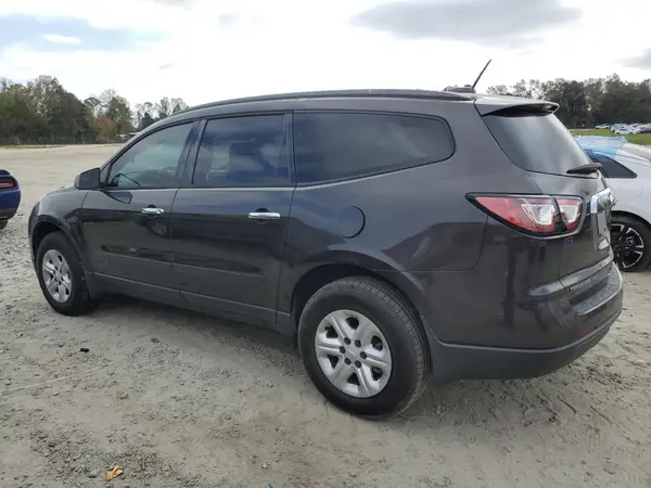 1GNKVFED7HJ142819 2017 CHEVROLET TRAVERSE - Image 2