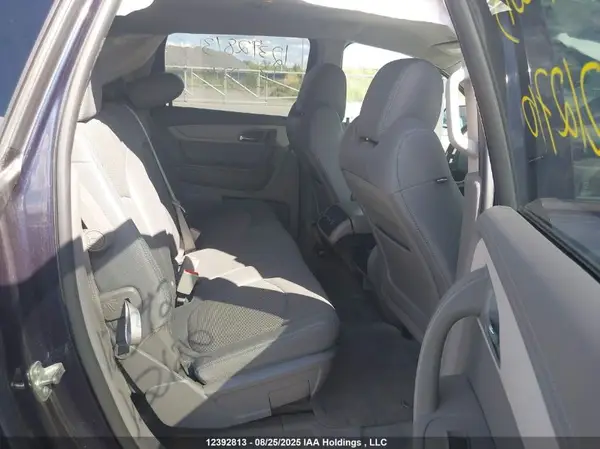 1GNKVFED7HJ212710 2017 CHEVROLET TRAVERSE - Image 8