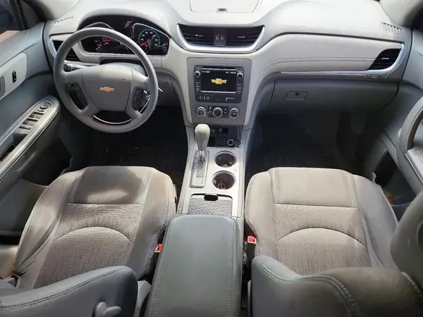 1GNKVFED8HJ216376 2017 CHEVROLET TRAVERSE - Image 8