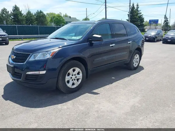 1GNKVFED9HJ177541 2017 CHEVROLET TRAVERSE - Image 2