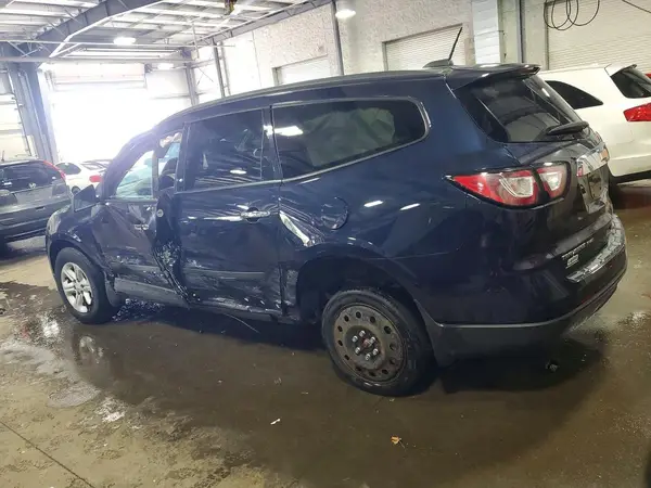 1GNKVFED9HJ224552 2017 CHEVROLET TRAVERSE - Image 2