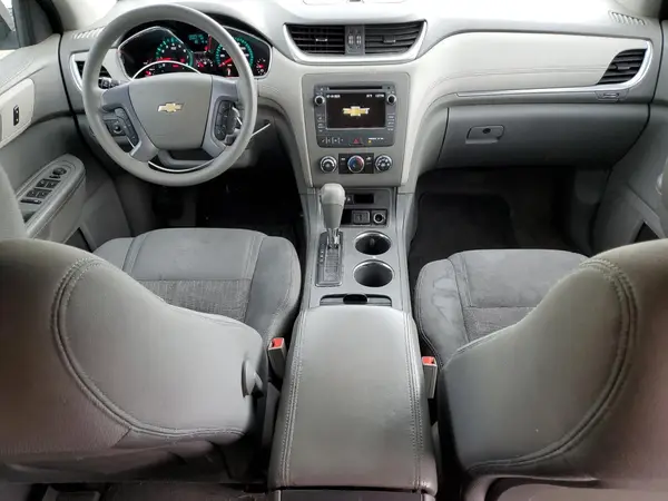 1GNKVFED9HJ249290 2017 CHEVROLET TRAVERSE - Image 8