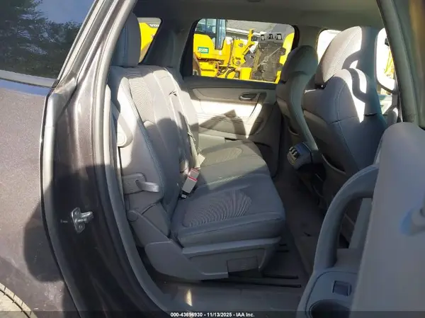 1GNKVFED9HJ252755 2017 CHEVROLET TRAVERSE - Image 8