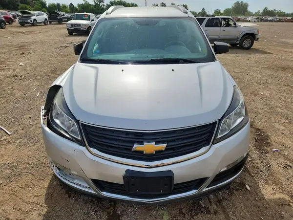 2017 CHEVROLET TRAVERSE COPART lot 63330736 auction photo 5