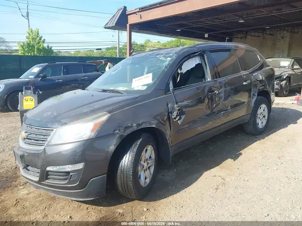 1GNKVFEDXGJ144224 2016 CHEVROLET TRAVERSE - Image 2