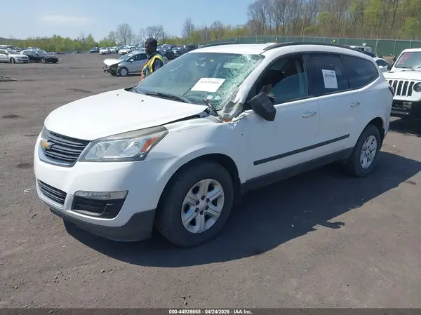 1GNKVFEDXGJ340289 2016 CHEVROLET TRAVERSE - Image 2