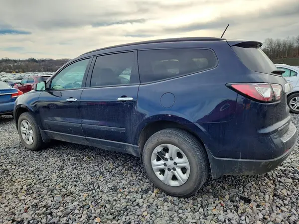 1GNKVFEDXHJ248567 2017 CHEVROLET TRAVERSE - Image 2