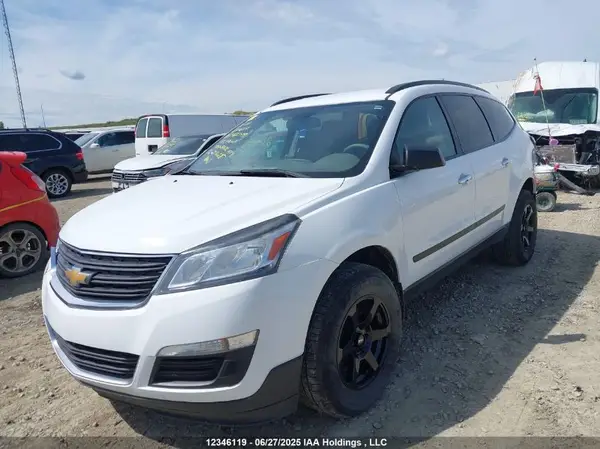 1GNKVFEDXHJ292049 2017 CHEVROLET TRAVERSE - Image 2