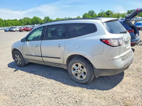 1GNKVFEDXHJ330010 2017 CHEVROLET TRAVERSE - Image 2