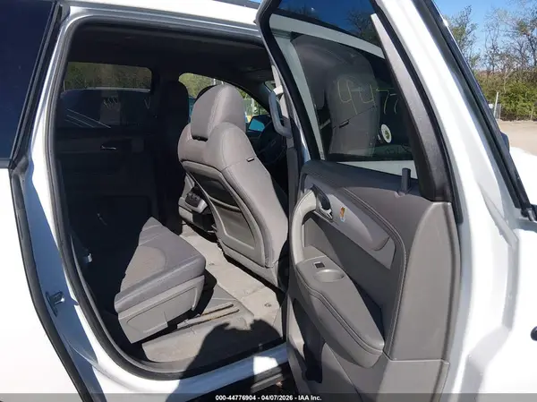 1GNKVFKD0GJ135908 2016 CHEVROLET TRAVERSE - Image 8