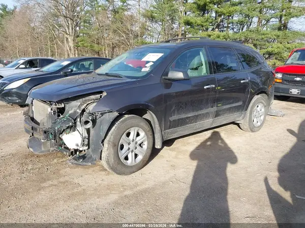 1GNKVFKD0GJ193470 2016 CHEVROLET TRAVERSE - Image 2