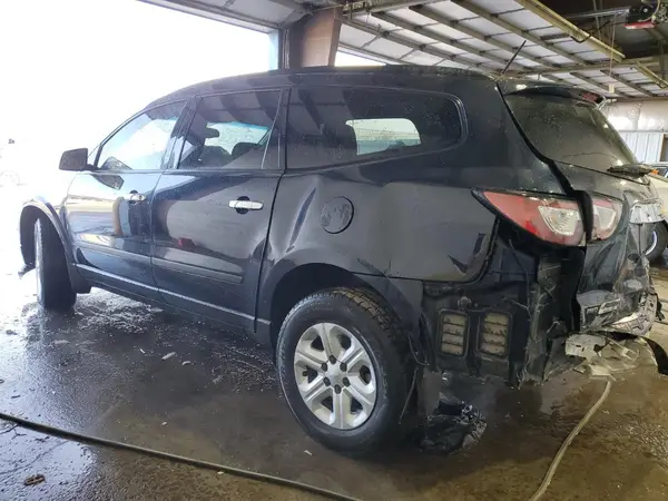 1GNKVFKD1GJ223222 2016 CHEVROLET TRAVERSE - Image 2