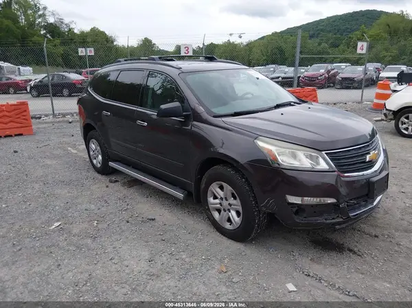 1GNKVFKD1GJ253952 2016 CHEVROLET TRAVERSE - Image 1