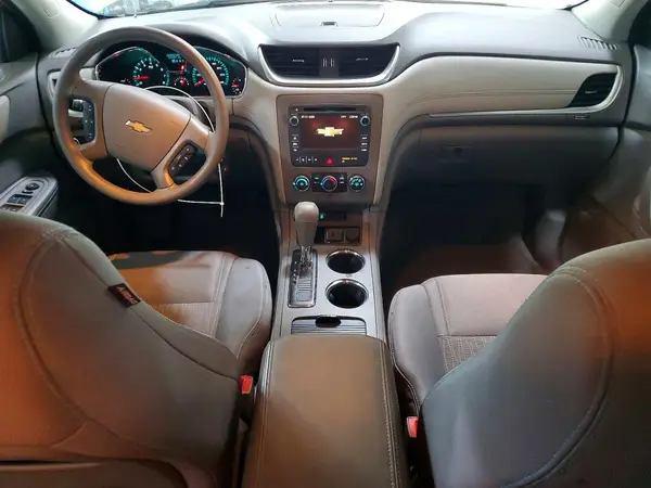 1GNKVFKD1HJ104328 2017 CHEVROLET TRAVERSE - Image 8