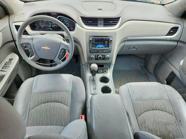 1GNKVFKD1HJ179031 2017 CHEVROLET TRAVERSE - Image 8
