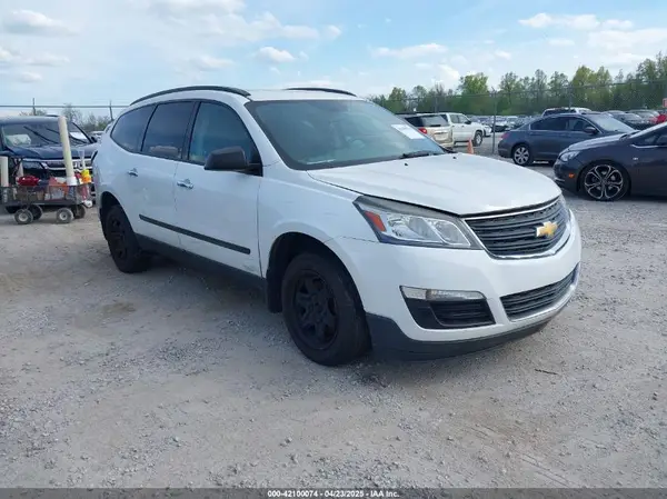 1GNKVFKD1HJ253256 2017 CHEVROLET TRAVERSE - Image 1