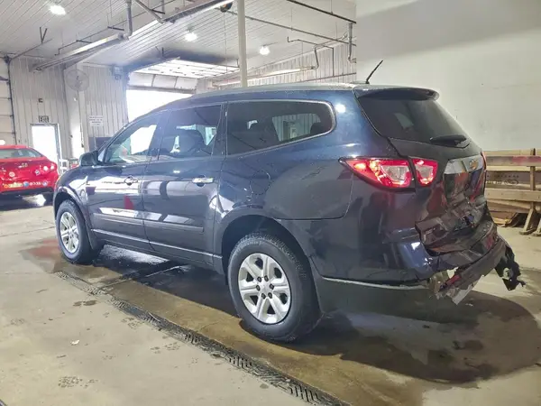 1GNKVFKD3GJ135756 2016 CHEVROLET TRAVERSE - Image 2