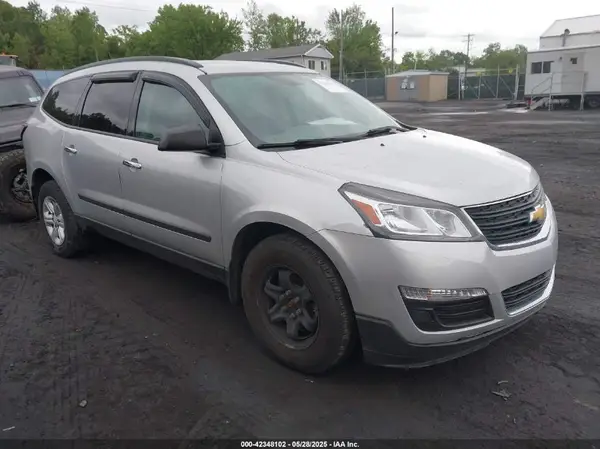 1GNKVFKD3HJ353567 2017 CHEVROLET TRAVERSE - Image 1