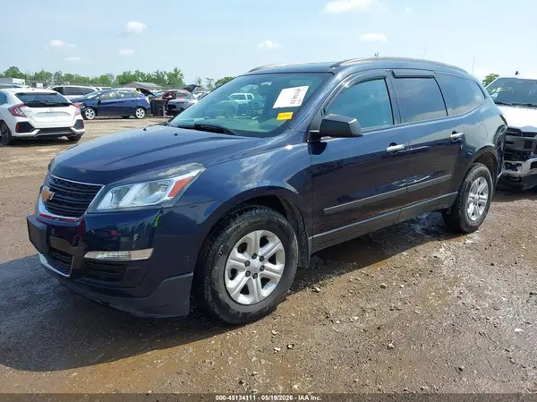 1GNKVFKD4HJ188872 2017 CHEVROLET TRAVERSE - Image 2