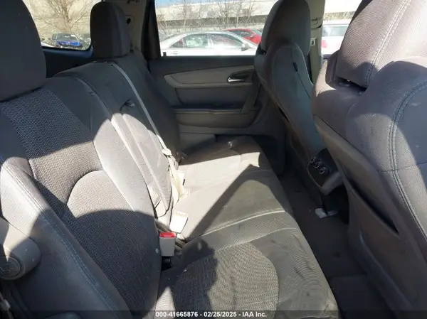 1GNKVFKD5GJ227290 2016 CHEVROLET TRAVERSE - Image 8