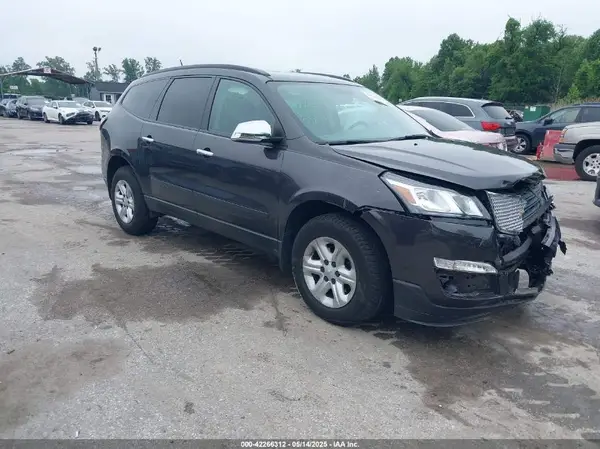 1GNKVFKD5HJ156836 2017 CHEVROLET TRAVERSE - Image 1