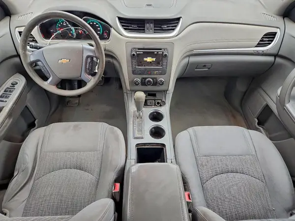 1GNKVFKD6HJ243905 2017 CHEVROLET TRAVERSE - Image 8