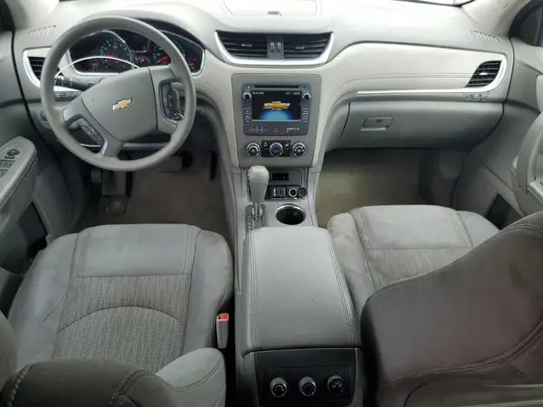 1GNKVFKD7GJ132987 2016 CHEVROLET TRAVERSE - Image 8